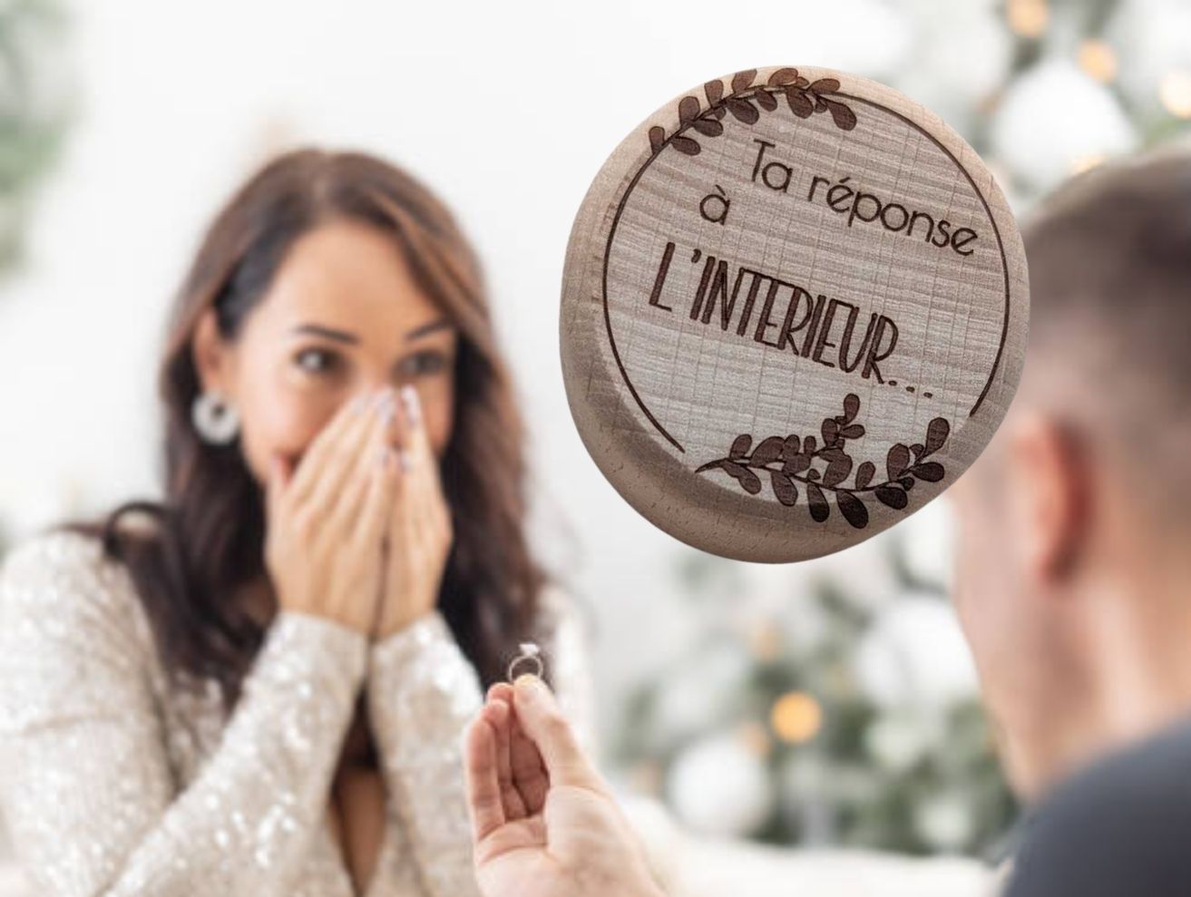 oîte ronde bois gravée laser Ta réponse à l'intérieur demande en mariage cadeau personnalisé fait main France Artesama