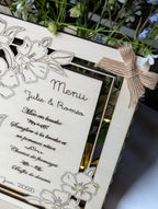 Menu mariage en bois ajouré lumineux | Lanterne décorative