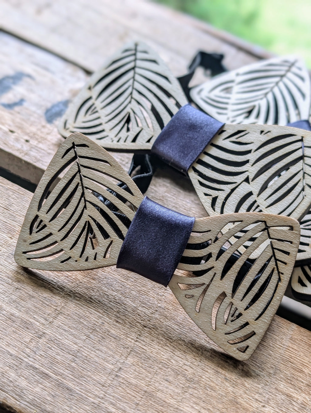 nœud papillon enfant idéal mariage cadeau fête des pères, Noël, communion, baptême, anniversaire. personnalisé avec prénom gravé, date ou initiales 