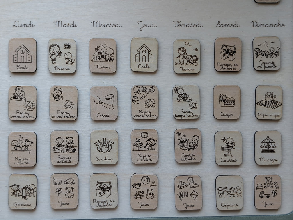 Semainier enfant en bois personnalisé | Activités hebdomadaires bébé