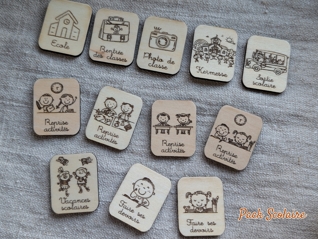 pack école pour semainier en bois enfant personnalisé et modulable par aimants gravé avec prénom