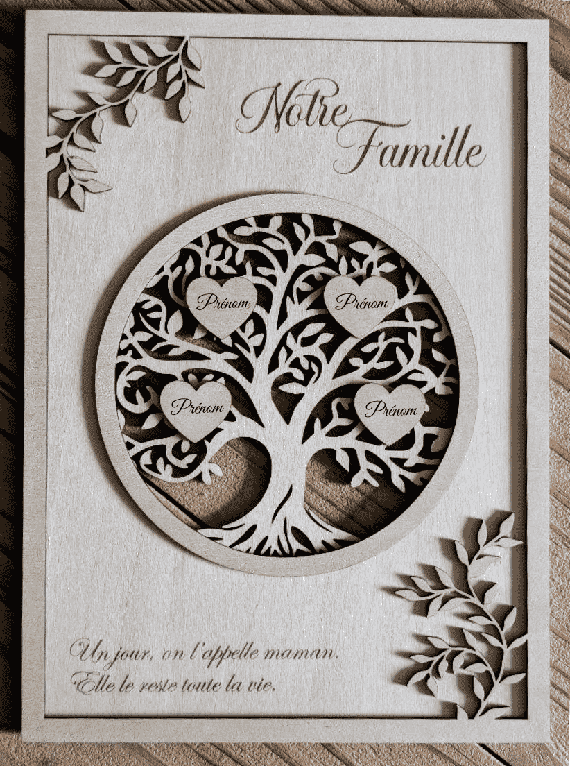 Arbre de vie bois gravé laser personnalisé prénoms cœurs message famille — Artesama
