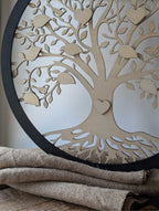 Arbre de vie en bois avec feuilles personnalisées gravées - option cœurs ou feuilles