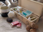 Boîte à thé bois gravée personnalisée décoration florale artisanale française cadeau