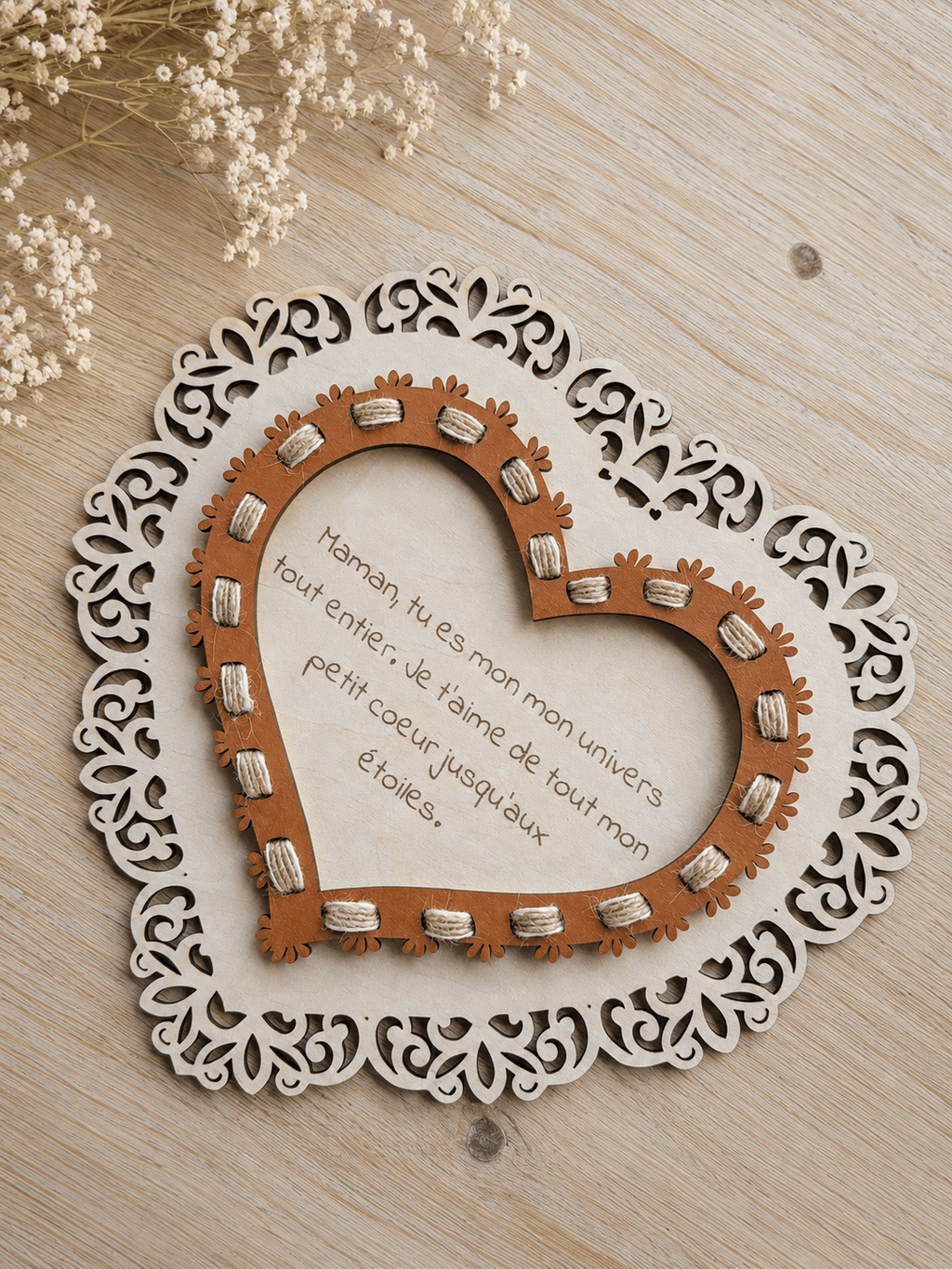 Cœur bois dentelle gravé laser terracotta gypsophile décoration murale cadeau fête des mères