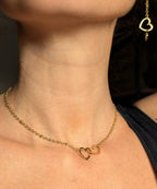 parure portée fine et élégante bijou doré 18k acier inoxydable