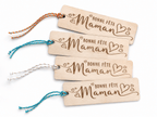 marque pages en bois gravé sur fond blanc bonne fête maman