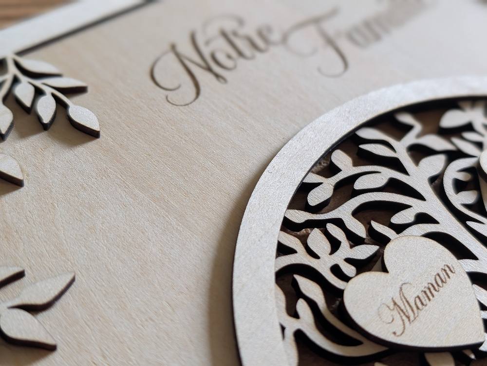 Arbre de vie bois laser 3D cœurs prénoms titre message personnalisé cadeau grands-parents — Artesama